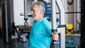 Harjulassa järjestetään kuntosaliryhmiä senioreille