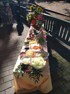 sadonkorjuupöytä, Harjulan päiväkodissa